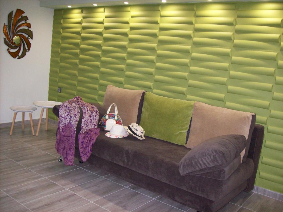 Sea Breeze Apartment