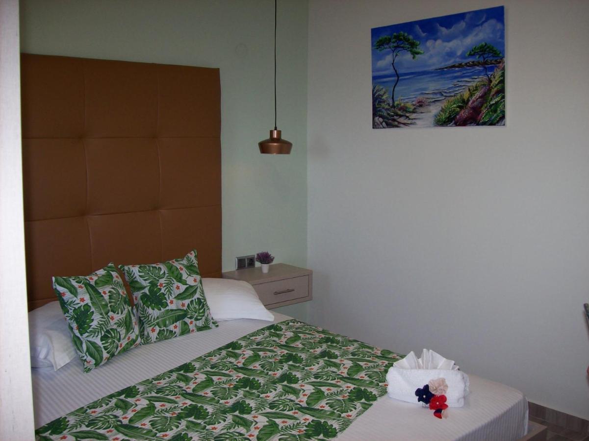 Apartment Sea Breeze