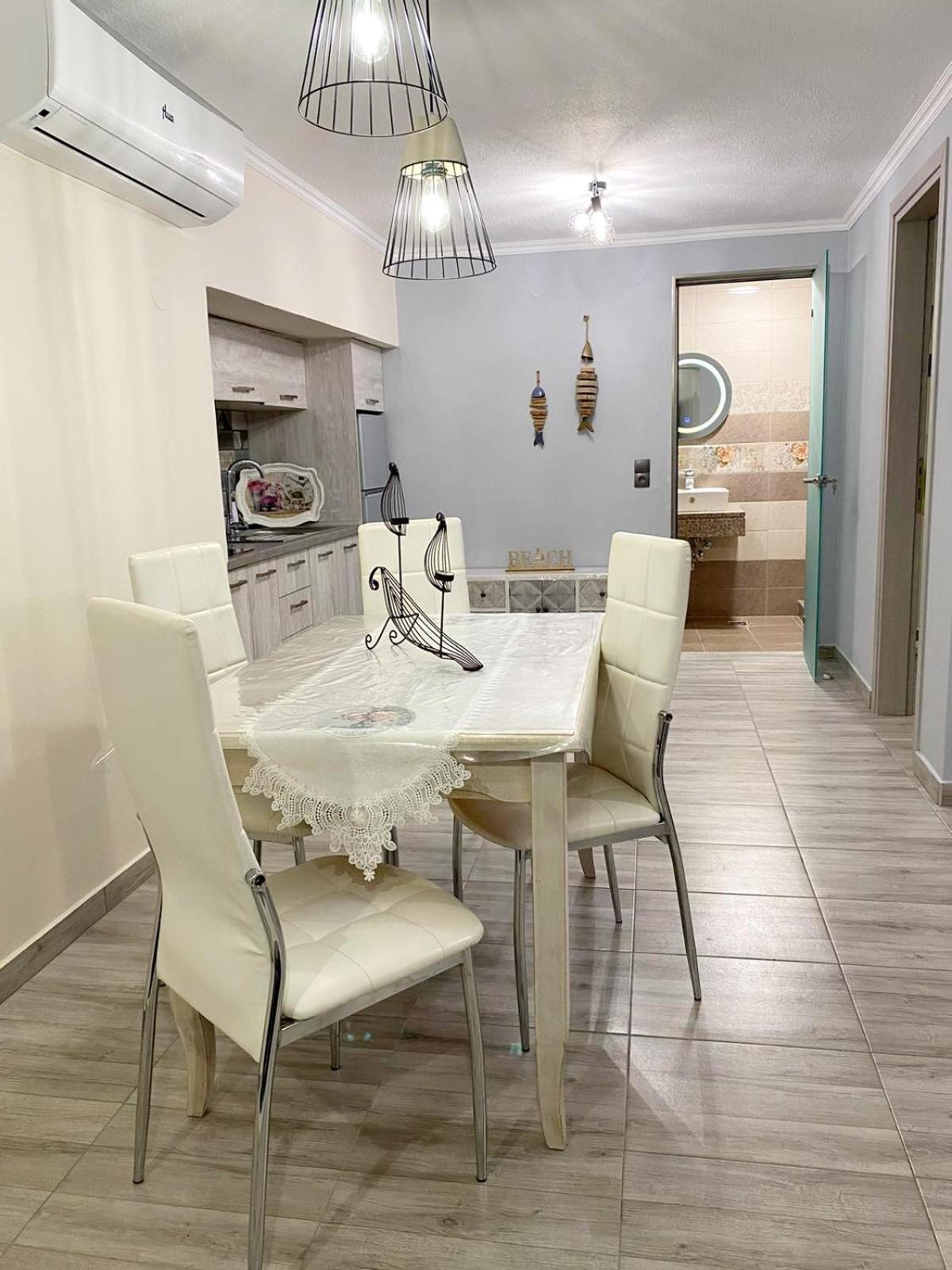 Sea Breeze Apartment